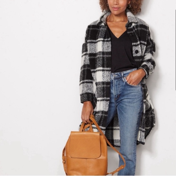 Evereve Vic Shacket / Jacket - Picture 3 of 7